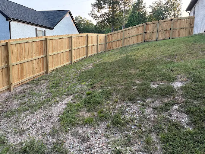 Delta Fence LLC privacy fence long run installation in Central Arkansas